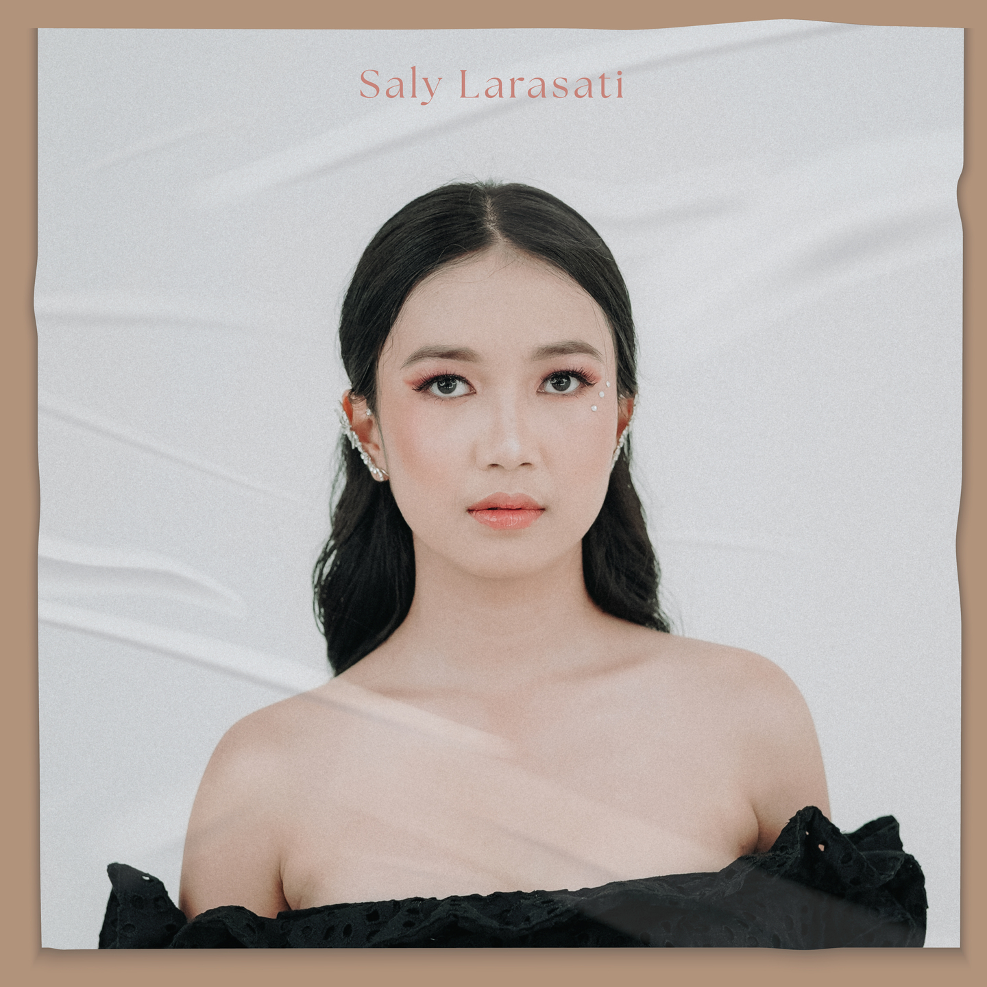 Read more about the article Saly Larasati – Cinta Termiliki